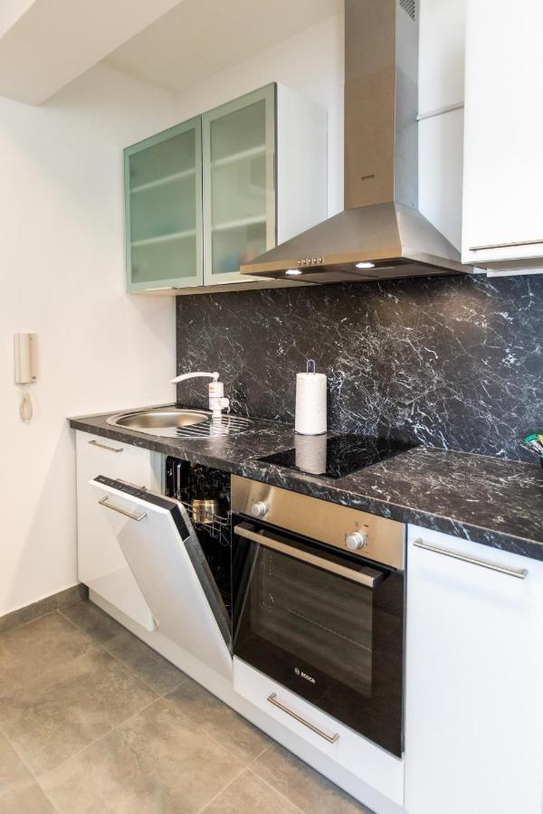 Mb Apartment 수보티차 외부 사진