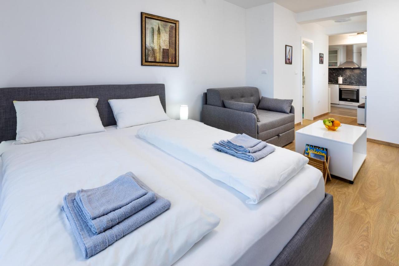 Mb Apartment 수보티차 외부 사진