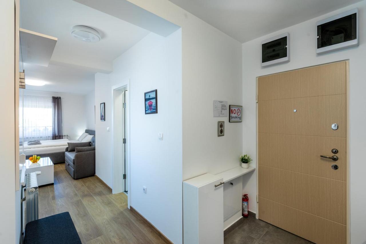 Mb Apartment 수보티차 외부 사진