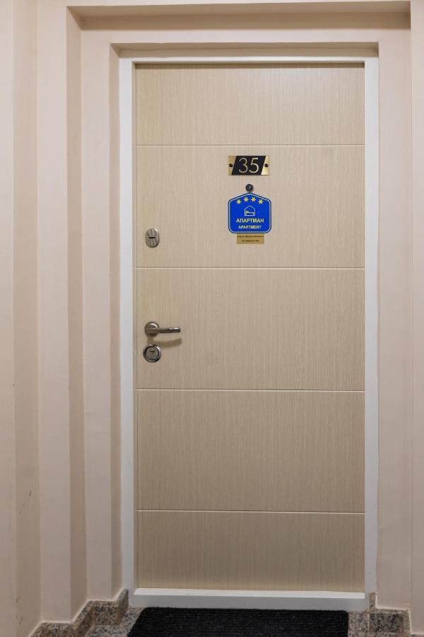 Mb Apartment 수보티차 외부 사진